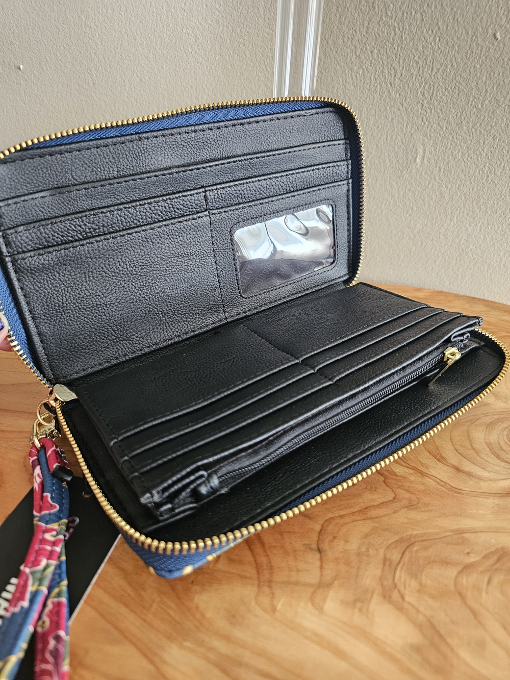 Steve Madden Navy Floral Zip-Around Wristlet Wallet - Picture 5 of 6